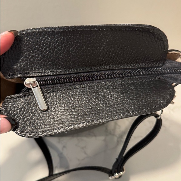 M&R Moda in Pelle Firenze Small Black Everyday Bag - Picture 8 of 16